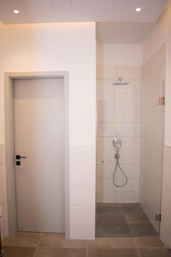 Luxury Cozy 2 Bdr Downtown Apt.5 Budapeste Exterior foto